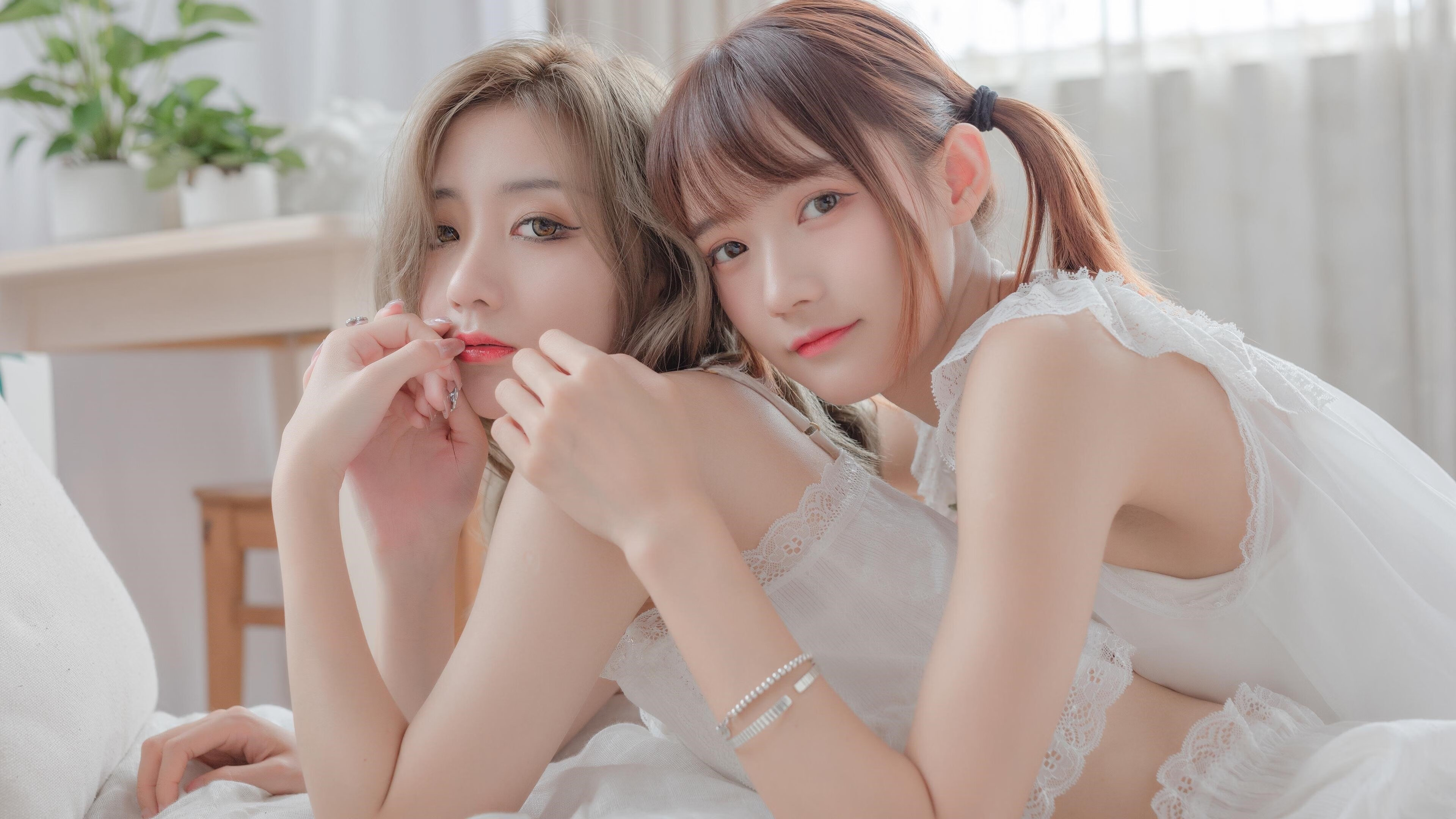 钢铁与绸缎的较量，灰熊全面压制火箭，欧文的华丽破防术