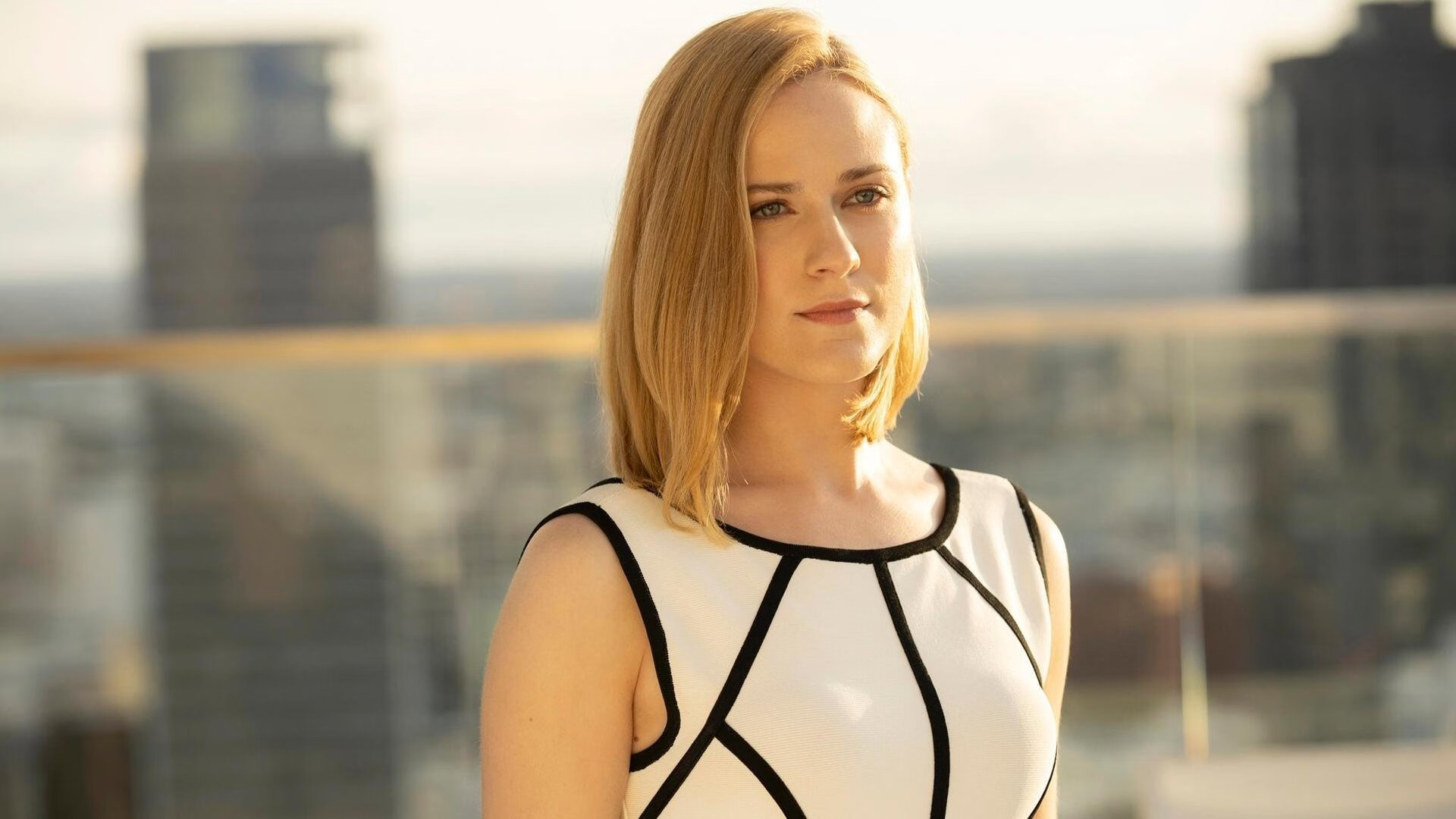 新黄金一代！厄瓜多尔祭出锁魂鞭，卢卡库一球定乾坤击碎突尼斯铁壁